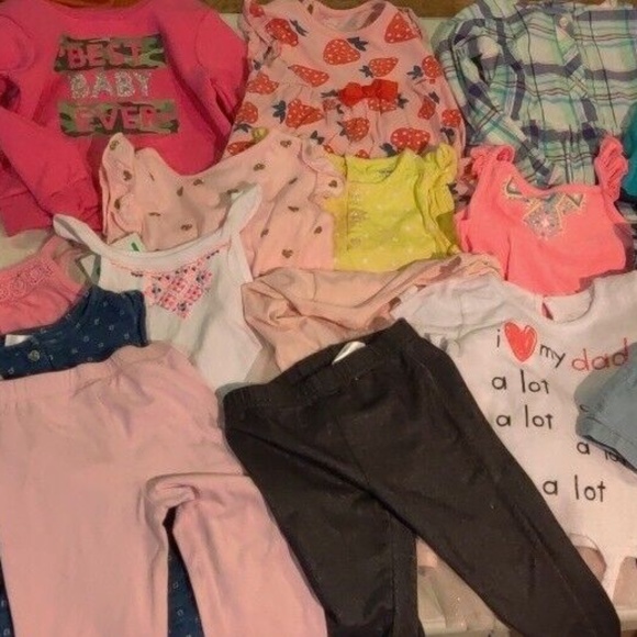 HUGE Girl's 24m mixed clothing lot OSH Kosh Baby Gap Columbia Carters